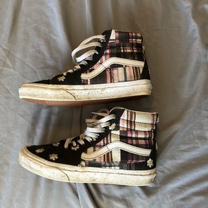 Floral & checkered high top vans